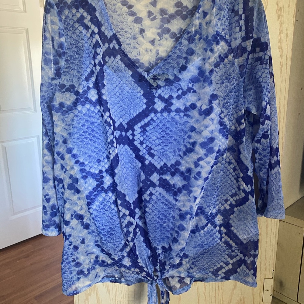 Woman’s top